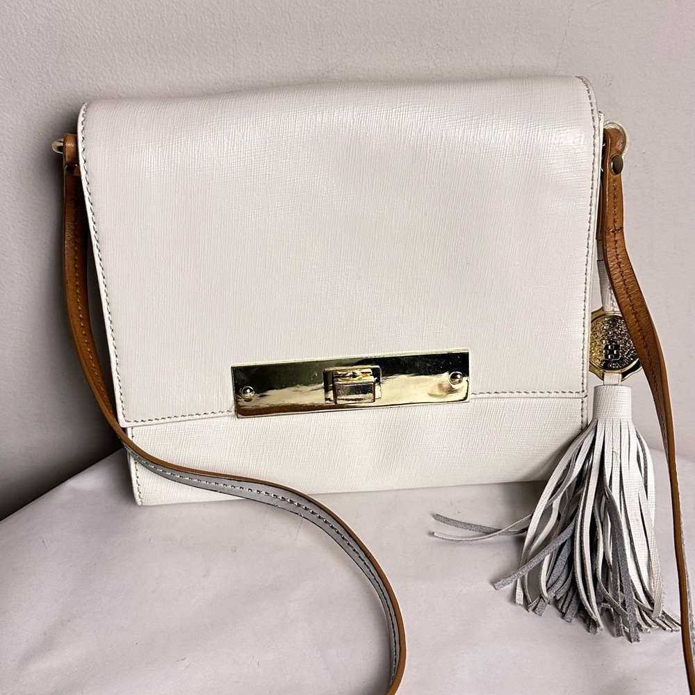 Elegant White Leather Crossbody Bag with Tassel